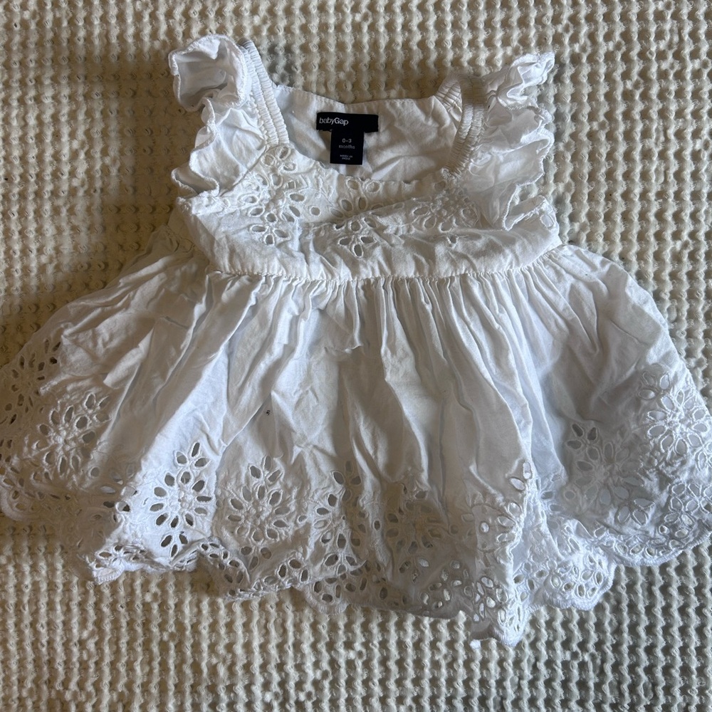 Baby gap dress